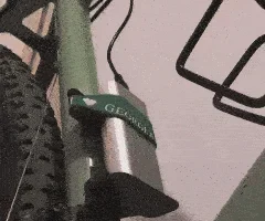 Универсальный корпус Power Bank для велосипеда....... 3