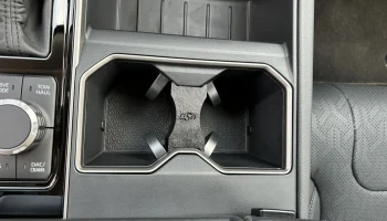 Проставка под чашку Toyota Tundra 2022+