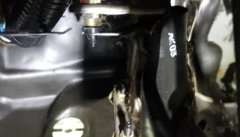 Выключатель стоп-сигнала Honda Стоп "накладка"............ 1