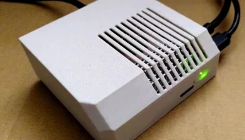 Чехол в стиле ретро для Raspberry Pi 5