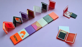 Чехол для SD-карты в виде книжки Чехол для SD-карты в виде книжки