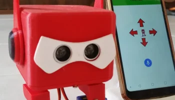 Робот Отто Бэймакс из Big Hero 6