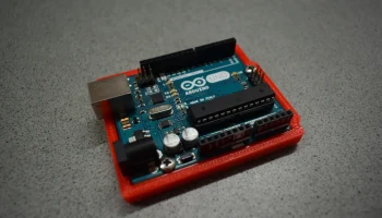 Корпус Arduino UNO rev3 - тяжелый бампер