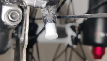 Крышка прокачного винта Shimano 3