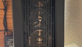 NCASE M2 для крепления под столом 2