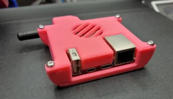 Оранжевый корпус Pi Zero 2 Оранжевый корпус Pi Zero 2