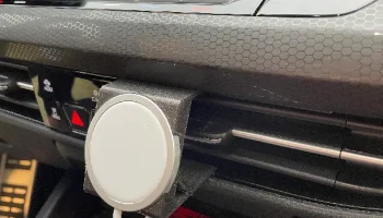 Автомобильное крепление для телефона Magsafe VW Golf 8 2