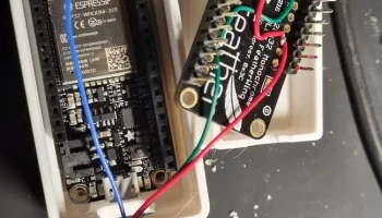 Коробка для дисплея пера esp32 и PIR-датчика........ 1