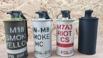 Дымовая граната M18/страйкбол, война во Вьетнаме, с шабло... Дымовая граната M18/страйкбол, война во Вьетнаме, с шабло...
