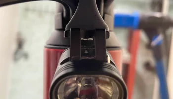 Крепление для светильника Canyon Commuter: ON 7 и Light S... Крепление для светильника Canyon Commuter: ON 7 и Light S...