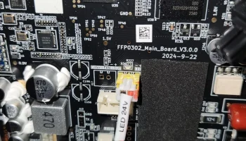 FlashForge AD5x/m Дневной свет на креплении на спичке 4