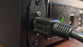 Крепление розетки для Fractal Design Node 304 и блока пит... 1