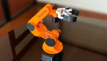 Робот-манипулятор на базе KUKA (реплика)...... 2