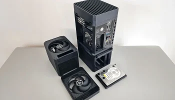 Корпус для ПК NAS ITX со возможностью стекирования модуле..