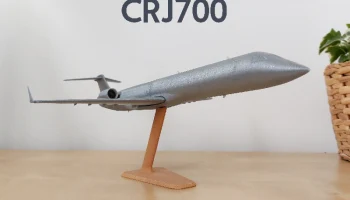 Бомбардье CRJ700 - 1:100