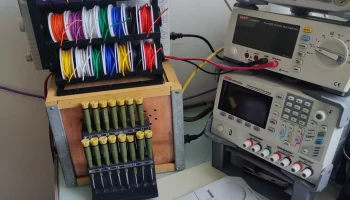 DIY 21 Держатель катушки кабеля 1