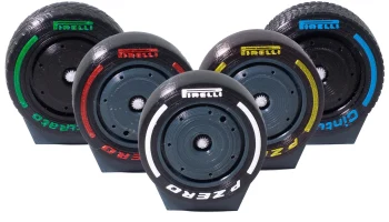 Шины Pirelli Формулы 1 18-дюймовые аэродинамические диски 2022-2025 гг.