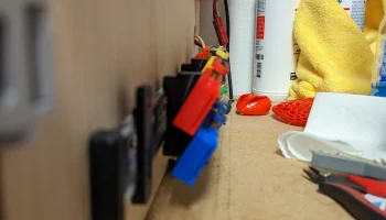Зажим Revo Connect DIN и угловые крепления........ 1