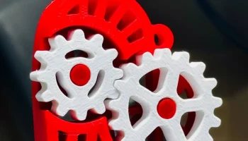 Игрушечный брелок в форме сердца Gears......... 1