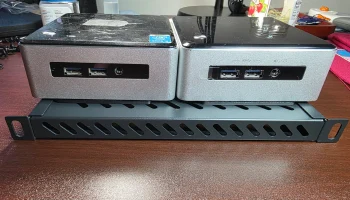 Объедините два компьютера NUC