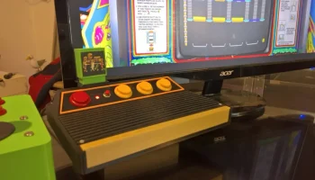 Ретро игровая консоль Ретро игровая консоль