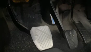 Накладка на педаль сцепления/тормоза Honda............