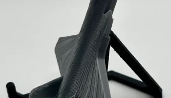 Детальный магнит истребителя F-35 Lighting II