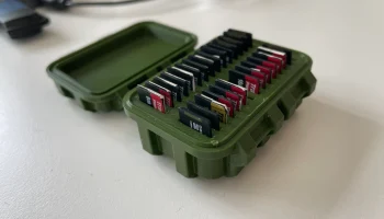 Прочная коробка/футляр (БЕЗ ВИНТОВ) для карт micro SD......
