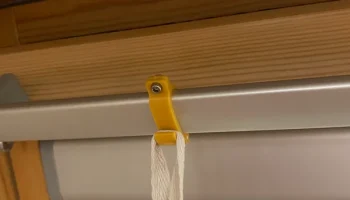 Крючок для оконной ручки Velux - идеальный дизайн...