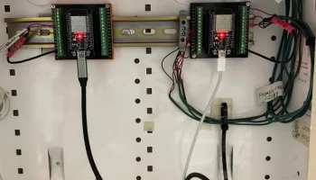 Крепление для платы ESP32 DEV