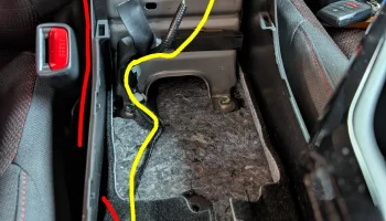 E210/2019+ Крепление Corolla MagSafe/Qi2 8