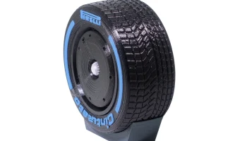 Шины Pirelli Формулы 1 18-дюймовые аэродинамические диски 2022-2025 гг. 3