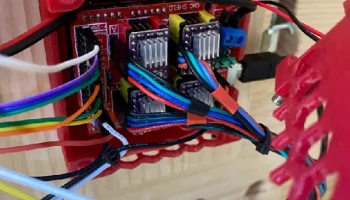 Щит с ЧПУ + корпус Arduino Uno + вентилятор............ 1