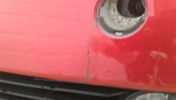 Накладка на бампер для Toyota Prius 2-го поколения.......... 1