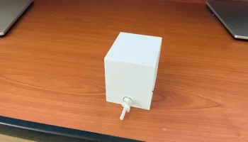Кормушка для рыбок в аквариум 8