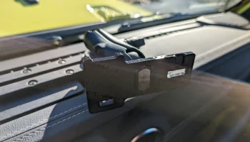 Защищенные радиостанции GMR2 - крепление RAM........ 1
