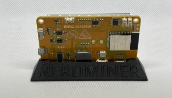Nerdminer ESP32-2432S028 Подставка 1