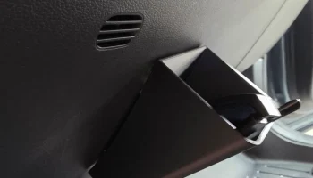 Держатель солнцезащитных очков для Ioniq 5............ 1