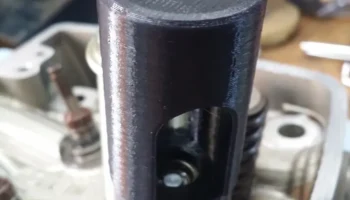 Инструмент для сжатия клапанов CRF450 (2005 г.)...