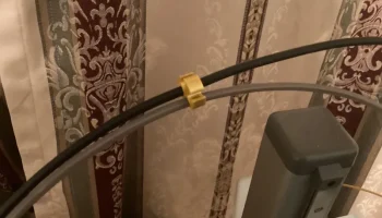 Зажим для нити + зажим для проволоки......... 1