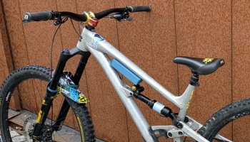 Выдвижной лоток MTB для инструментов, продуктов питания.....