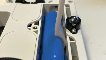 Инструмент для снятия батареи Arduino Alvik............