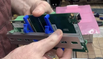 Крепление на DIN-рейку для карты ввода-вывода MESA 7i96S .. 2