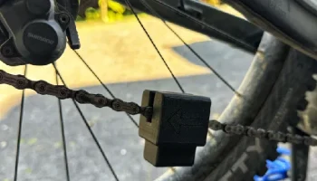 Очиститель велосипедной цепи со сменными насадками для зу... 3