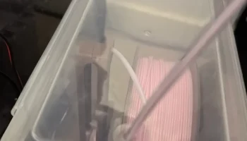 Автомобильный двигатель объемом 5,8 л.... 2