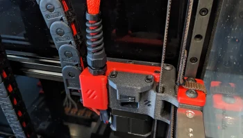 Кабельное крепление Voron 2,4 A Drive PG7 с вырезом для кабе 1