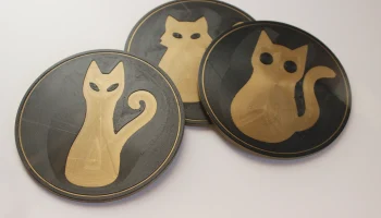 Подставки для кошек