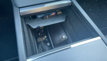 Tesla Model 3 Highland 2024 - Органайзеры для центральной консоли 9