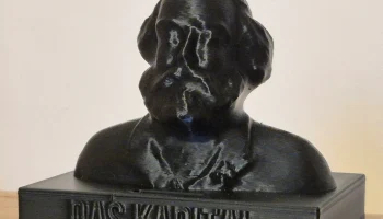 Копилка Карла Маркса "Das Kapital"