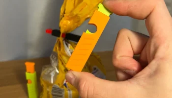Зажим для сумки с возможностью фиксации........ 2
